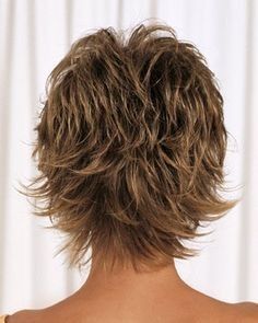 Shaggy Hair, Short Shag, Lisa Rinna, Short Hairstyles For Thick Hair, Short Choppy Hair