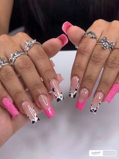 Rodeo Acrylic Nails, Cow Pink Nails, Call Nails Short, Pink Cowprint Nails Acrylic, Tie Nail Designs, Cow Theme Nails, Creative Acrylic Nail Designs, Cowgirl Themed Birthday Party 21, Pink Cow Print Nails Acrylic