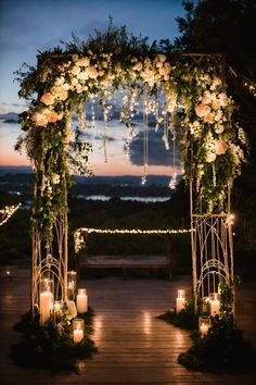 Macrame Arches: Transform Your Wedding Ceremony into a Fairytale Unique Flower Arch Wedding, Wedding Ideas Arches, Fairytale Arch Wedding, Marriage Archway, Fantasy Wedding Arch, Wedding Archway Ideas, Fall Wedding Arches Outdoor, Simple Wedding Arch Ideas, Outdoor Wedding Arch Ideas