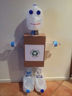 Recycle Man Recycle Preschool, Recycling Activities For Kids, Recycling Projects For Kids, Recycling Lessons, Recycling For Kids, Recycling Activities, Earth Day Projects