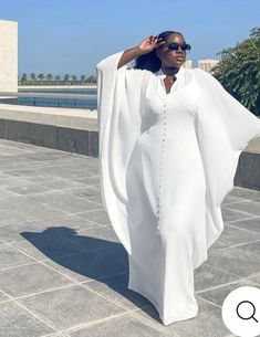 White Bubu Gown Styles Silk, All White Party Outfits For Women, White Bubu Gown, White African Dress, White Boubou, White Abaya, White Kaftan