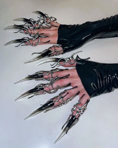 Nails Classy, Nails Easy, Cyberpunk Aesthetic, Cyberpunk Fashion, Nails Spring, Spring Hill, Futuristic Fashion, Nails Coffin, Nail Arts