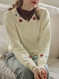 Grace Floral Embroidered Apricot Knit Cardigan – Simple Retro Embroidery Sweaters, Fall Knitwear, Stylish Casual Outfits, Knitting Things, At Home Outfits, Sweaters Knitted, Autumn Knitwear, Knitted Cardigans, Knitted Dresses