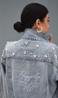 Denim Jacket Design Ideas, Stone Embroidery Design, Jean Jacket Embroidery Ideas, Jacket Embroidery Ideas, Denim Jacket With Pearls, Disney Denim Jacket, Bride Denim Jacket, Embroidery Denim Jacket, Denim Jacket Embroidery