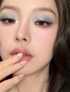 Makeup, abg, aesthetic, outfit, y/n, ootd, pretty, cosplay, anime, edit, douyin, handsome, attractive, respectful, respect woman, treat woman rights，make up, glow skin Makeup Moodboard, Makeup Reference, Hoco 2024, Korean Makeup Look, Inspo Makeup, The Cardigans