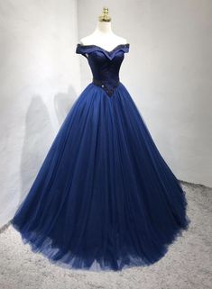 Dresses 15, Prom Dress Blue, Blue Evening Dress, Tulle Long Prom Dress, Chique Outfits, Long Prom Gowns, Blue Dress Formal, Blue Evening Dresses, Blue Tulle