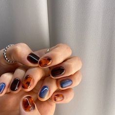 #lightslacquer #nailinspo #nailart #fallnailinspo #nudenails #acrylicnails #nailart #naillooks #naturalnails #fallinspo #fallnails Nagellack Trends, Pretty Acrylic Nails, Nails Inspo, Dope Nails