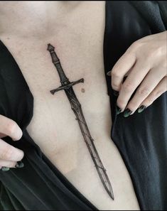 Astarion Back Tattoo, Swords Sternum Tattoo, Astarion Tattoo Idea, Baldurs Gate Tattoo, Astarion Tattoo, Daemon Targaryen Aesthetic, Targaryen Tattoo, Party Tattoos, Daemon Targaryen