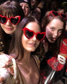 ghostgirli🍒 Lana Del Rey Concert, Shaped Sunglasses, Lust For Life, Heart Shaped Sunglasses