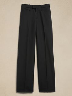 Lido Wide-Leg Italian Wool Pant | Banana Republic Black Plain Dress, Professional Wear, Business Pants, Outfit Formulas, Petite Shorts, Cocktail Bar, Wool Pants, Black Dress Pants, Wool Fabric