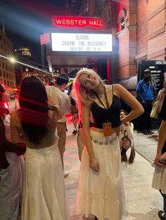 #websterhall #clairo #concert #outfit #newyork #newyorkcity #aesthetic #tiktok #lanadelrey #taylorswift #music #charm #fashion Coin Concert Outfit, Wasia Project Concert Outfit