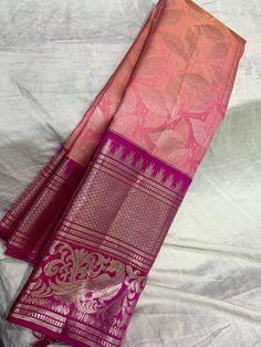 Pelli Sarees, Saree Combination, Beaded Wedding Jewelry, Saree Hairstyles, Kanjivaram Sarees Silk, Cotton Saree Blouse Designs, Cotton Saree Blouse, New Saree Designs