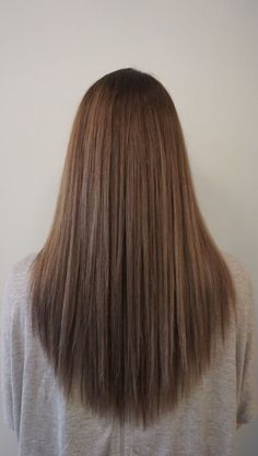 Long Hair V Cut, U Cut Hairstyle, V Cut Hair, Long Face Hairstyles, Ombre Hair Color, Hair Haircut, Modern Hairstyles