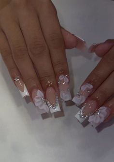 Nails Acrylic Coffin With Gems, Promotion Nails Ideas, Graduation French Tip Nails, Medium Latina Nails, Nails For Promotion, Cute Short Nails With Gems, Simple Nail Ideas Short Square Summer, White Nails For Graduation, White Graduation Nails