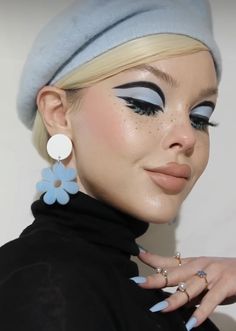 1960s Eyeliner, 60's Makeup, Eyeliner Trends, Mod Makeup, Freckle Pen, 1960s Makeup, Yogurt Drops, 60s Makeup, Powder Concealer