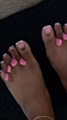 Toes Ideas, Gel Toe Nails, Acrylic Toes, Pretty Toe Nails, Cute Toe Nails, Short Square Acrylic Nails, Exotic Nails, Unique Acrylic Nails