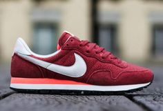 Nike Pegasus 83, Snickers Shoes, Tenis Retro, Cheap Nike Air Max, Sneaker Magazine, Nike Outlet