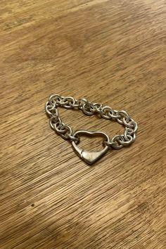 "Sterling Bracelet Heart Clasp 7\" Heavy Bracelet Round Link Bridal Wedding Mother's Valentine Birthday Gift Collectible Christmas" Bracelet Heart, Sterling Bracelets, Valentine Birthday, Delray Beach, Heart Bracelet, Chain Link Bracelet, Bridal Wedding, Chain Link, Wedding Bridal