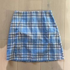 New Without Tags Preppy Fitted Blue Mini Skirt, Preppy Blue Mini Length Bottoms, Light Blue Fitted Cotton Skort, Preppy Blue Bottoms For Day Out, Fitted Light Blue Cotton Skort, Blue Fitted Preppy Bottoms, Preppy Fitted Blue Bottoms, Brandy Melville Skirts, Blue Skirt