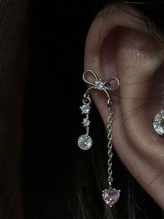 Ethereal Jewelry, Black Earring, Types Of Ear Piercings, Flying Butterfly, Earring Accessories, Pretty Ear Piercings, Pretty Jewelry Necklaces, Water Droplets