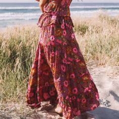 Capture the gracious spirit of Autumn in elegant gypsy style Soren Skirt. Bohemian style outfits at ShoptheKei.com Bohemian Style Skirts, Long Skirt Outfit, Boho Fall Outfits, Style Maxi Skirt, Long Cotton Skirt, Pink Maxi Skirt, Long Floral Skirt, Floral Print Maxi Skirt, Vintage Maxi Skirt