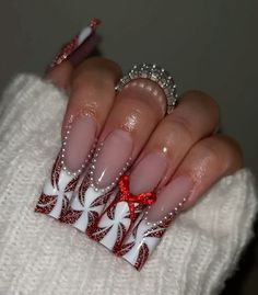 Winter Nails Long Square, Christmas Nail Designs Long Nails, Christmas Acyrilics Nails, Long Square Christmas Nails, Christmas Nails Square Long, Christmas Nail Inspo Acrylic, Square Nails Christmas, Christmas Square Nails, Christmas Baddie Nails