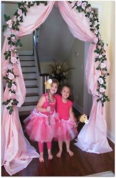 Princess Tea Party Decorations Diy, Dollar Tree Princess Party Decorations, Princess Decorations Diy, Princess Event Ideas, Easy Diy Princess Party Decorations, Fairytale Theme Party Decorations Diy, Princess Party Photo Backdrop, Princess Decorations Party Backdrops, Diy Dollar Tree Princess Party