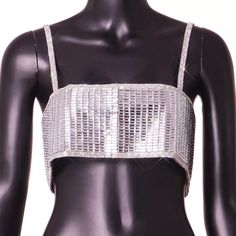 Rhinestone crop top. Size Bust: 26”-38” Length: 5,12” Euphoria Outfits, Euphoria Fashion, Rhinestone Top, Nightclub Party, Chain Top, Bohemian Tops, Vest Women, 2023 Fashion, Glamour Fashion