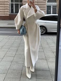 Urban Long Sleeve Plain Regular Fit Overcoat | stylewe Vinter Mode Outfits, Minimal Stil, Alledaagse Outfit, Costum Elegant, Winter Mode Outfits, Chique Outfit, Stile Hijab, Walking Down The Street, Long Overcoat