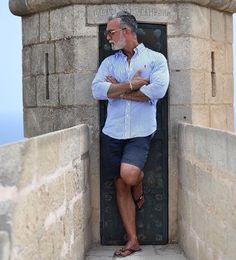 Older Mens Summer Fashion, Padres Outfit, Mens Beach Outfits, Dad Outfits, Summer Vacation Style