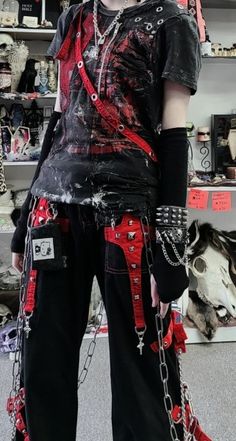 Cool Emo Outfits Male, Red Punk Outfits Aesthetic, Alt Punk Fashion, Red Emo Outfits Male, Scene Punk Outfits, Scene Aesthetic Outfits Male, Vkei Outfits Masc, Alt Outfit Ideas Masc, Masc Emo Outfits 2000s