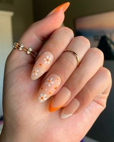 Colorful Nails, Orange Nails, Classy Nails, Pretty Acrylic Nails, Floral Nails, Chic Nails, Short Acrylic Nails, Nail Arts, Best Acrylic Nails