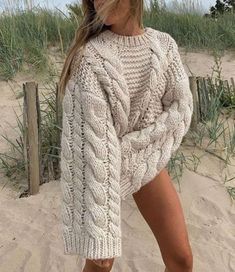 White Sailor Top curated on LTK Pastel Outfit, Casual Chique, Mens Hoodies, Fashion Blogger Style, Stockholm Fashion, Hand Knitted Sweaters, Outfit Look