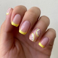 100 Gorgeous Fruit Nail Art Ideas For Some Yummy Looking Nails Fruit Nail Designs, Lemon Nails, Fruit Nail Art, April Nails, August Nails, May Nails, Broken Nails, Simple Gel Nails