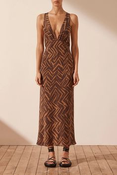 Alene Silk Plunged Cross Back Midi Dress | Clove/Caramel | Dresses | Shona Joy – Shona Joy International Caramel Dress, Tencel Dress, Resort Wear Dresses, Shona Joy, Patterned Dress, Silk Midi Dress, Midi Length Skirts, Burgundy Dress, Luxury Fabrics