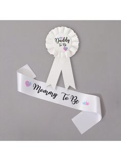 Blanco  Collar  Poliéster   Embellished Distintivos Baby Shower, Transparent Balloons, Balloon Box, Funny Letters, Mommy To Be, Baby Box, Christmas White, Baby Boy Onesies, Baby Party