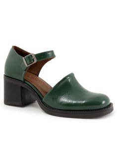 The Rita shootie can be worn with any outfit, with its stable 2 1/2" heel and stylish side buckle closure.Leather UpperLeather LiningRubber OutsoleLeather Footbed2 1/2" Heel heightShootie available in sizes 36-41 | Women's Rita Shootie by Bueno in Hunter Green Patent (Size 37 M) Corporate Girly, Wedge Dress Shoes, Trendy Tunic, Wide Width Shoes, Womens Scrubs, Sneaker Dress Shoes, Sport Sandals, Leather Shops, Tie Shoes