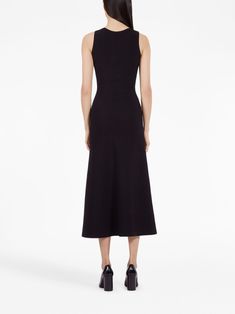 sleeveless flared midi dress from Ferragamo featuring black, scoop neck, sleeveless, flared skirt, straight hem and mid-calf length.This piece fits true to size. We recommend you get your regular sizeModel is 1,75m / 5ft 8in wearing size S Armani Dress, Graphic Print Dress, Skirt Straight, Midi Dress For Women, Trench Dress, Versace Dress, Silk Print Dress, Unique Designers, Emilio Pucci