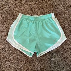 Women’s Small Mint Green Color Rarely Worn, Basically Nwot No Flaws Cute Running Outfit, Preppy Cowgirl, Nike Fits, Outfit Outer, Poshmark Clothes, Tv Clothes, Mint Shorts, Preppy Fits, Preppy Shorts