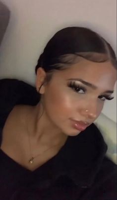 Slicked Back Hairstyles, Latina Hair, Edges Hair, Hairstyles For Layered Hair, Hairdos For Curly Hair, Greasy Hair Hairstyles, Slicked Back Hair, Hair Stylies, Slick Hairstyles