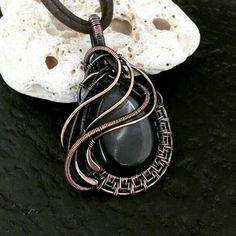 Double sided pendant Elegant Black Hand Forged Necklace, Black Bohemian Hand-wrapped Jewelry, Black Bohemian Hand Wrapped Jewelry, Artisan Black Round Pendant Jewelry, Bohemian Black Hand Wrapped Jewelry, Unique Black Agate Jewelry, Artisan Black Onyx Necklace, Black Hand Forged Jewelry For Gift, Hand Forged Black Jewelry Gift