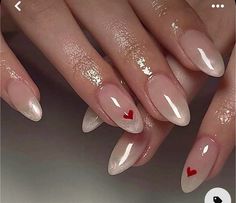 Love how sweet the little hearts are Red Heart Nails, February Nails Ideas, Chrome Red, February Nails, Pretty Hands, Nails 2024, Prom Nails