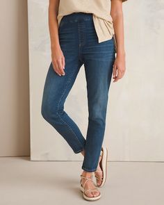 Pull-On Ankle Jeggings - Chico's Jeggings Outfit, Chicos Fashion, Denim Tank Top, Over 60 Fashion, Stretch Denim Fabric, Denim Jeggings, Pull On Jeans, 60 Fashion, Swim Fashion