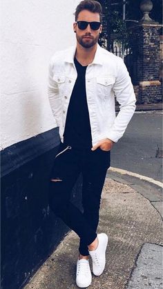 casual men outfits #Menfashioncasual White Denim Jacket Outfit, Denim Jacket Outfit, Vans Converse, Trendy Mens Fashion, Mens Trendy Outfits, Denim Shirts