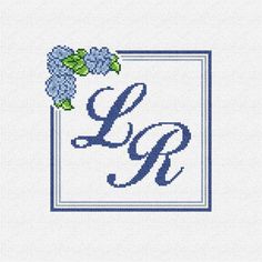 the letter g with blue flowers on it is shown in this cross stitched pattern