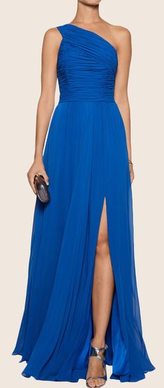 One Shoulder Chiffon Maxi Prom Dress Green Formal Evening Gown #macloth #dress #gown #bridalgown #promdress #prom2017 #promgown #formaldress #formalgown #wedding #weddingpartydress #eveninggown #eveningdress One Shoulder Formal Dresses, Evening Dresses Uk, One Shoulder Prom Dress, Plum Dress, Designer Maxi Dress, Maxi Dress Prom, Dress Chiffon, Green Prom Dress, Chiffon Gown