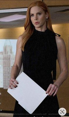 Donna Paulsen Outfits, Donna Outfits, Donna Suits, Donna Paulsen, Sarah Rafferty, Suits Outfits, Black Long Sleeve Dress, Other Outfits, Navy Dress