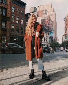 Winter Mode Outfits, Goth Outfit, Mode Hippie, Look Retro, French Girls, Outfit Trends, Winter Trends, Moda Vintage