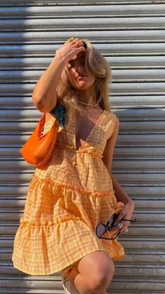 Sundress Shoes Outfit, Guest Wedding Outfits Summer, Sundresses 2024, Australia Summer Outfits, Dress Paris, Looks Vintage, Bella Hadid