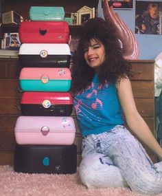 Girly 80s Outfits, 1980's Outfits, Casual 80s Outfits, Summers Aesthetic, 90s Things, 1980s Outfits, 1980s Aesthetic, 80s Memories, 80s Inspired Outfits